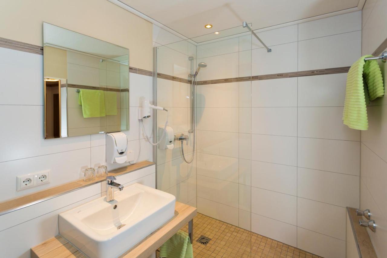 Hotel Gondel Altenkunstadt المظهر الخارجي الصورة