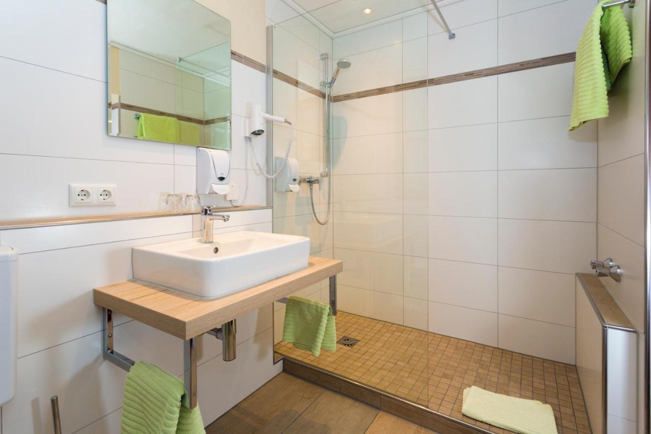 Hotel Gondel Altenkunstadt المظهر الخارجي الصورة