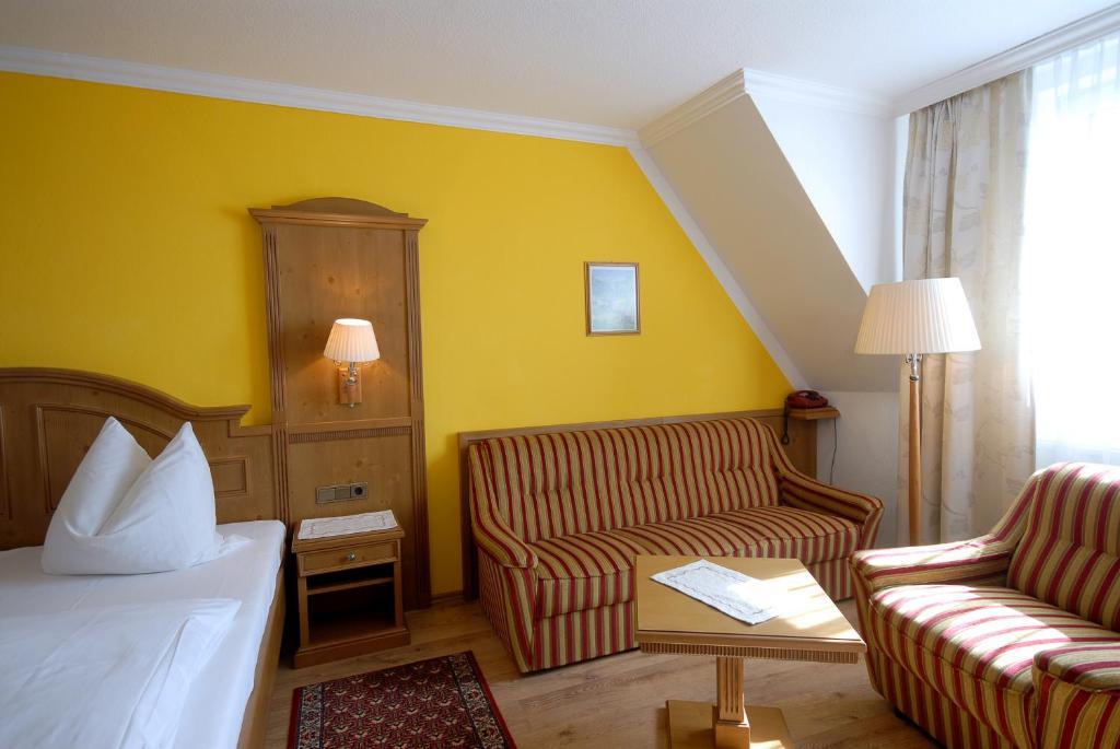 Hotel Gondel Altenkunstadt الغرفة الصورة