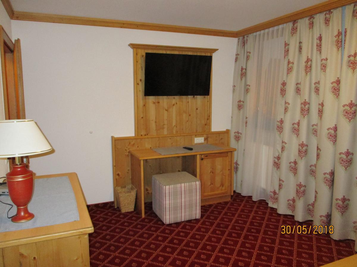 Hotel Gondel Altenkunstadt المظهر الخارجي الصورة