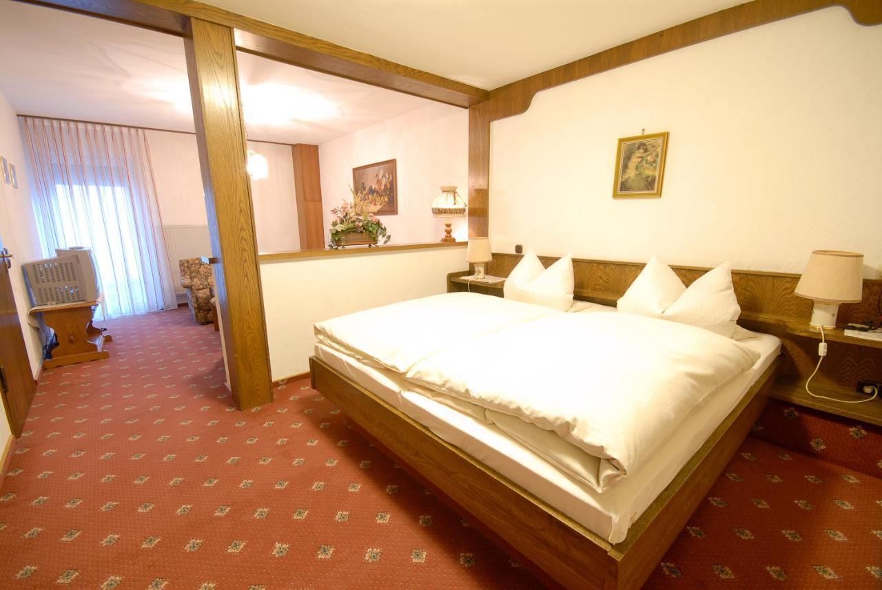 Hotel Gondel Altenkunstadt الغرفة الصورة